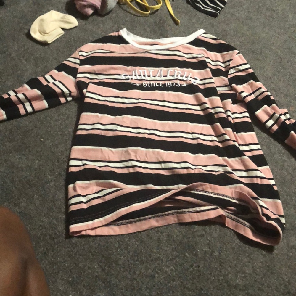 pink and black Santa Cruz long sleeve t shirt